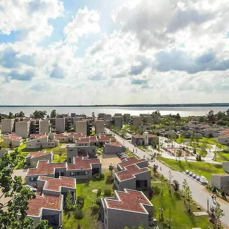 Gorgeous In Lembruch-duemmer Apartment